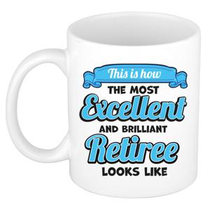 Cadeau koffie/thee mok - excellent gepensioneerde - wit - keramiek - 300 ml