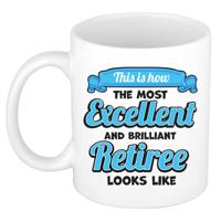 Cadeau koffie/thee mok - excellent gepensioneerde - wit - keramiek - 300 ml