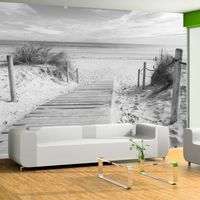 Zelfklevend fotobehang - Op het strand - Zwart-wit, 8 maten, premium print - thumbnail