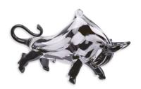 A MURANO STYLE GLASS FIGURINE OF A BULL
