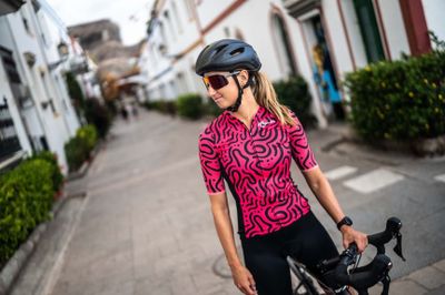 Rogelli Abstract Korte Mouw fietsshirt dames Rogelli Abstract Korte Mouw fietsshirt dames