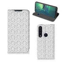 Motorola G8 Plus | Hoesje met Magneet | Stripes Dots