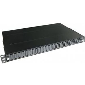ACT Fiber panel 48 poorts unloaded