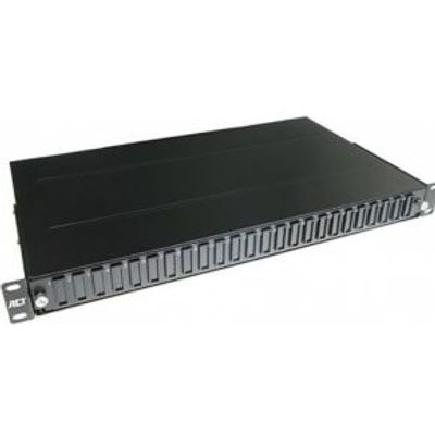 ACT Fiber panel 48 poorts unloaded