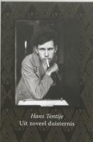 Uit zoveel duisternis (Paperback) Uit zoveel duisternis (Paperback)