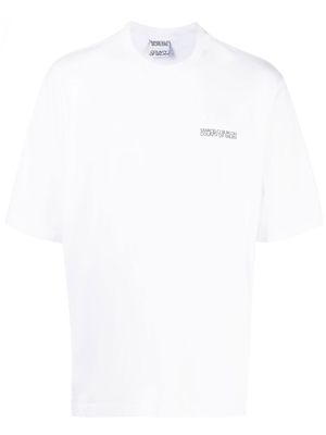 COUNTY OF MILAN Tempera Cross Over print T-shirt - Blanc