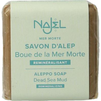 Najel Aleppo zeep scrub dode zee klei