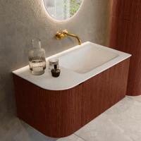 Badmeubel Mondiaz Kurve | 85 cm cm | Meubelkleur Ruby | Wastafelkleur Talc | Solid surface | Wasbak rechter zijde spoelbak | Zonder kraangat(en)