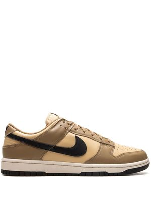Nike baskets Dunk Low "Dark Driftwood" - Marron