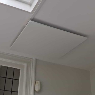 Infraroodpaneel verwarming 60x60cm wit 400W voor plafond of wand inclusief montagebeugels