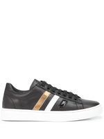 Madison.Maison baskets 3 Stripe & Your Out en cuir - Noir