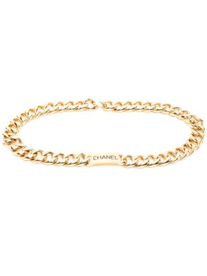 CHANEL Pre-Owned ceinture en chaîne à plaque logo (années 1990-2000) - Or