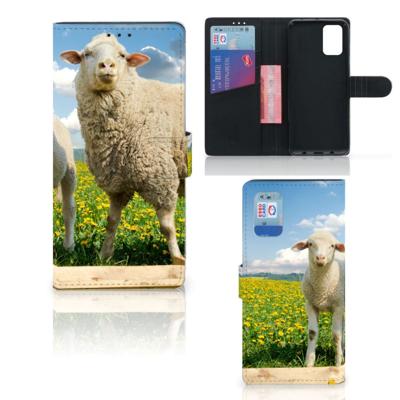 Samsung Galaxy A02s | M02s | Telefoonhoesje | Met pasjeshouder | Schaap en Lammetje Samsung Galaxy A02s | M02s | Telefoonhoesje | Met pasjeshouder | Schaap en Lammetje