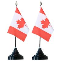 Vlag Canada tafelvlaggetjes - 2x stuks - 10 x 15 cm vlag - met zwarte standaard