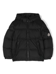 Moncler Enfant logo-patch padded hooded jacket - Noir