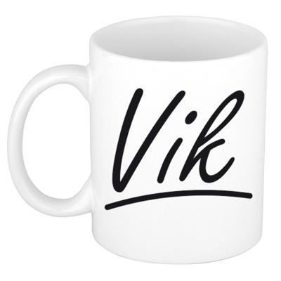Vik Naam koffiemok - beker - met sierlijke letters - wit - 300 ml - Cadeau - Heren Vik Naam koffiemok - beker - met sierlijke letters - wit - 300 ml - Cadeau - Heren
