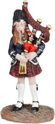 Luville Molendam Carnaval bagpiper woman