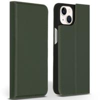 Accezz Premium Leather Slim Book Case voor Apple iPhone 13 Telefoonhoesje Groen
