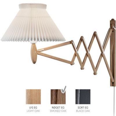 LE KLINT Sax 234-1/21 Wandlamp - Gerookt eiken met standaard kap - Wit