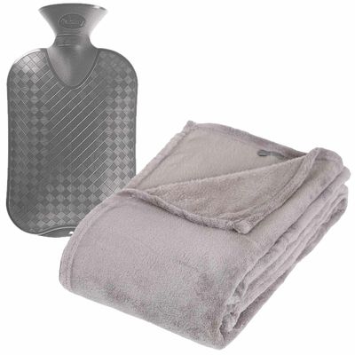 Fleece deken/plaid Lichtgrijs 130 x 180 cm en een warmwater kruik 2 liter