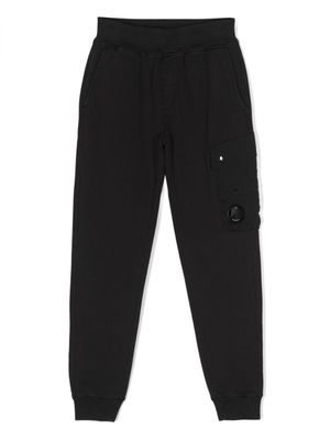 C.P. Company Kids pantalon de jogging à patch logo - Noir