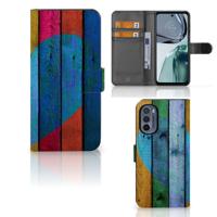 Motorola Moto G62 5G | Book Style Case | Wood Heart - Cadeau voor je Vriend | Portemonnee hoesje