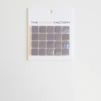 The Mosaic Factory Amsterdam Mozaiek Tegel Vierkant - Licht Grijs Glas Parelmoer Serie 322x322 mm