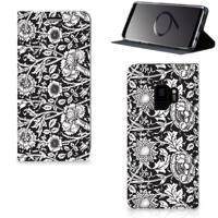 Samsung Galaxy S9 Smart Cover Black Flowers