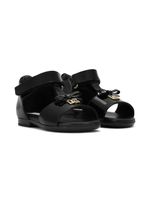 Dolce & Gabbana Kids sandales First Steps en cuir verni - Noir - thumbnail