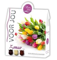 Voor Jou! Cadeau doos trendy bloemen zomaar