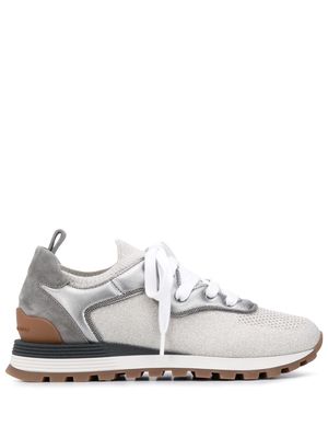Brunello Cucinelli baskets à lacets - Gris