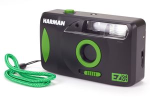 Harman reusable camera EZ-35 (camera + 1x BW HP5 Plus 35mm 36 film)