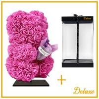 Beer DELUXE op standaard 25cm - fuchsia foam met boeket - in luxe cadeauverpakking 25 cm