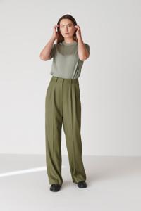 Floria Collective Dames Broek Biel in het Olijf Groen - Handgemaakte Pantalon van Merino Wol - Hoge taille Broek met Wijde Pijpen