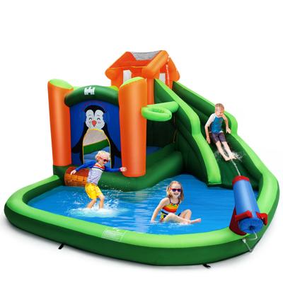 Springkasteel met Glijbaan Klimwand Kinderbadje Waterkanon en Basketbalring Waterpark voor Nat en Droog Gebruik 370 x 300 x 190 cm (Groen)