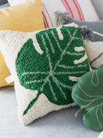 Wasbaar kussen Monstera - LORENA CANALS groen