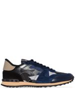 Valentino Garavani baskets Rockrunner à motif camouflage - Bleu