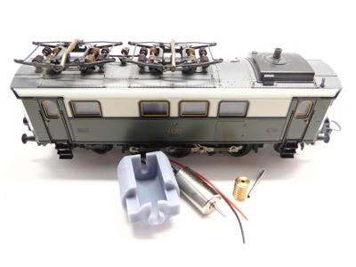 micromotor HTR009G ombouwset Trix E 36, EP 3/6 - oude motor zonder vliegwielen micromotor HTR009G ombouwset Trix E 36, EP 3/6 - oude motor zonder vliegwielen