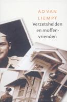 Verzetshelden en moffenvrienden (Hardback)