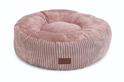 Designed By Lotte ligmand Ribbed kat Roze 50x50x17