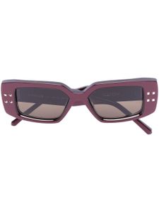 VALENTINO GARAVANI EYEWEAR lunettes de soleil Rockstud à monture rectangulaire - Rouge