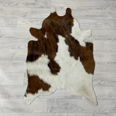 Kleine koeienhuid bruin wit zwart (Normandiër) 90x60cm