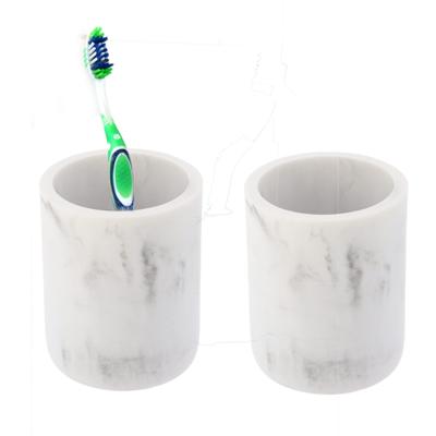 Badkamer tandenborstelhouder - 2x - wit - marmer look - polyresin - 9.5 cm