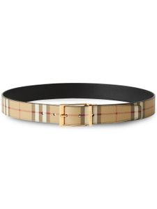 Burberry ceinture réversible à logo gravé - Noir