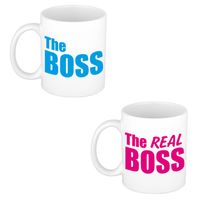 The real boss en the boss cadeau mok / beker wit met roze / blauwe blokletters 300 ml - feest mokken