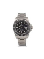 Rolex montre Submariner 40 mm pre-owned - Noir