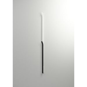 Elektrische Radiator Stick Instamat ARC Handdoekwarmer 170 cm 34W Soft Wit en Soft Zwart Instamat