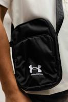 Under Armour Essential Lite Crossbodytas Zwart/Wit - Maat One Size - Kleur: Zwart | Soccerfanshop