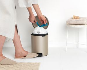 Brabantia newIcon pedaalemmer 5 liter met kunststof binnenemmer - Champagne