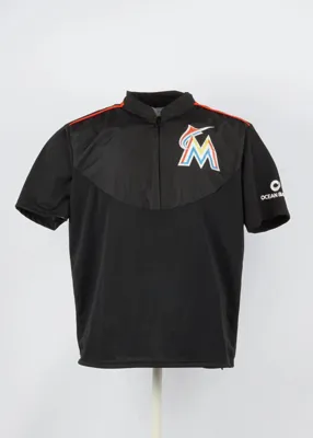 Vintage Match T-Shirt in Black size L